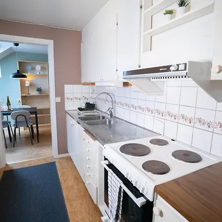 Harbor-view Loft - 2br Near Apartment Göteborg