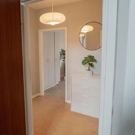 Bright Studio, Tram At The Door By Beyond Stay * Göteborg