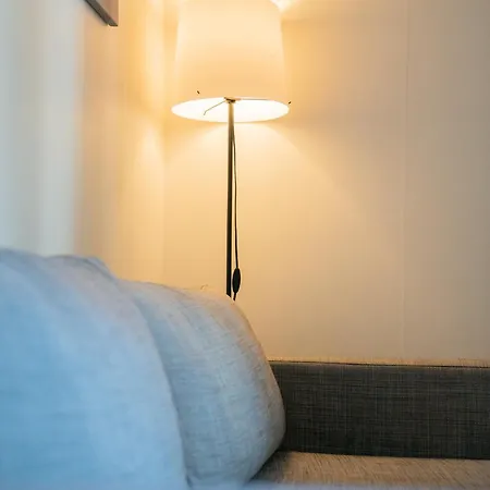 Welcoming Near Cafes, & Tram Lines * Gothenburg