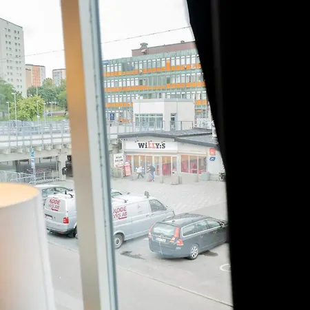 Stylish, Close To Tram & Shops Appartement Gotenburg