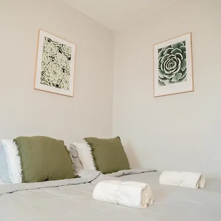 Bright Studio, Tram At The Door By Beyond Stay Göteborg