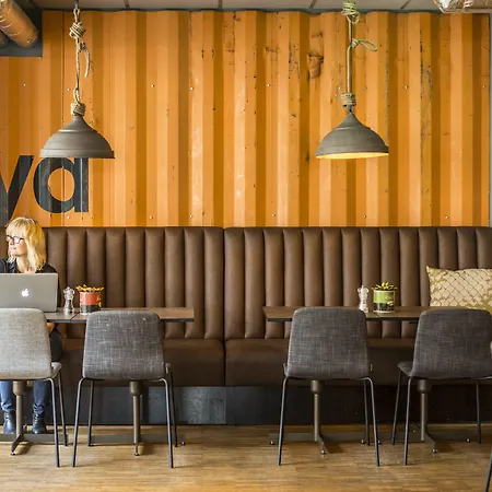 コンフォート ホテル