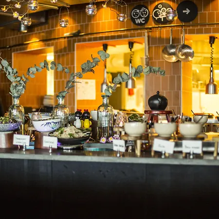 コンフォート 4*