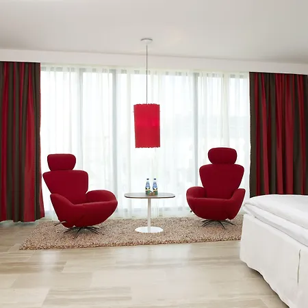 Ξενοδοχείο Avalon 4*