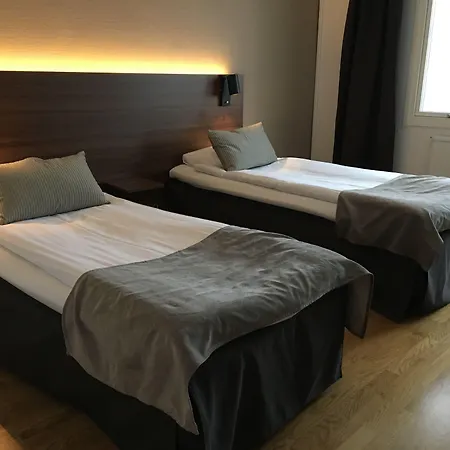 Hotel Apple & Konferens 3*