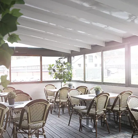 Kvibergs Vandrarhem - Hostel Gothenburg