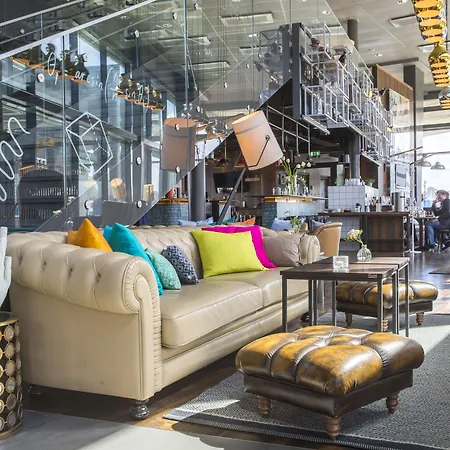 Radisson Blu Riverside Hotel