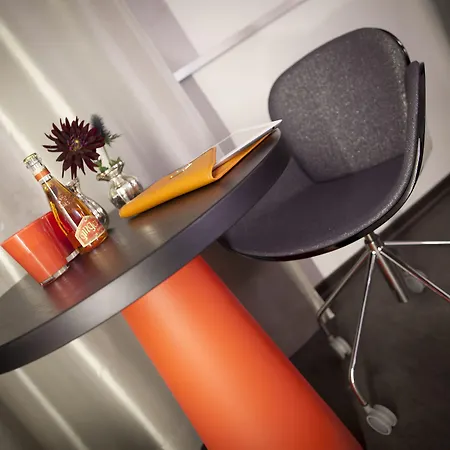 Radisson Blu Riverside 4*