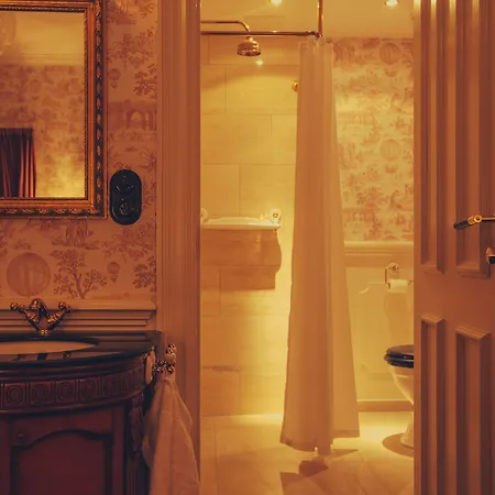 Pigalle 5*