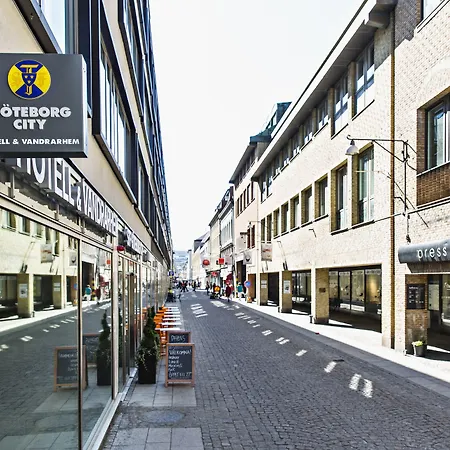 Comfort Hotel 3*