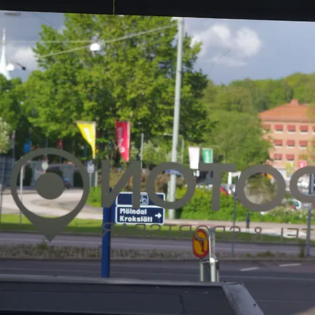 Spoton & Sportsbar Hostel