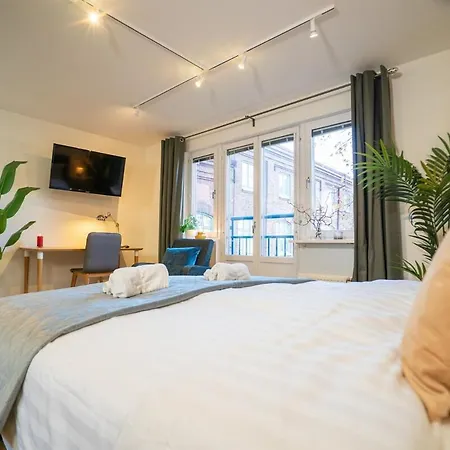 公寓 Earth-toned Studio, Near Haga & Jaerntorget