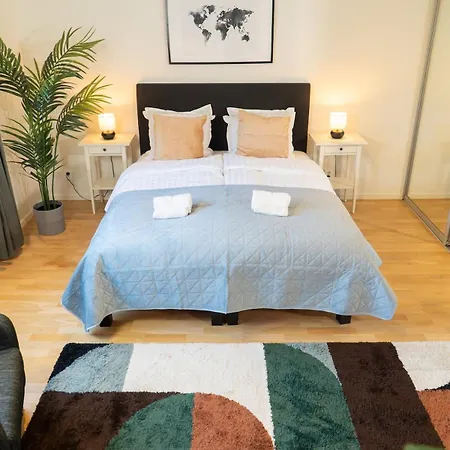 Earth-toned Studio, Near Haga & Jaerntorget 公寓 哥德堡