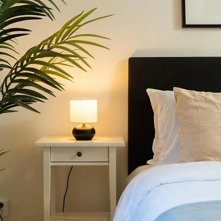 公寓 Earth-toned Studio, Near Haga & Jaerntorget 哥德堡