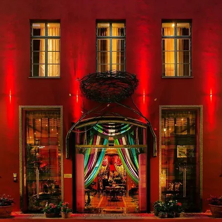 Dorsia & Restaurant