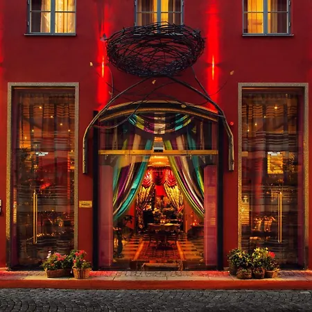 Dorsia & Restaurant Hotel