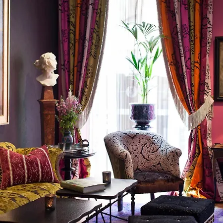 Dorsia & Restaurant 5*