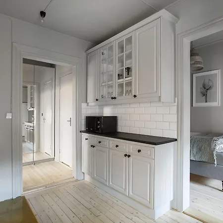 Wow, Foereningsgatan 9 מלון דירות