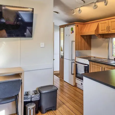 Ship In With Sauna Hotel en barco 4*