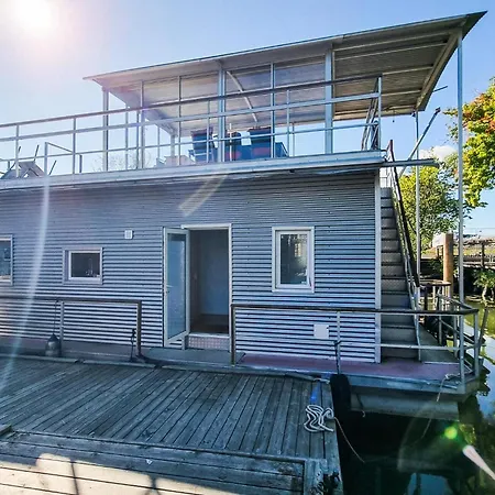 Hotel en barco Ship In With Sauna Gotemburgo