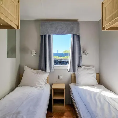 Ship In With Sauna Göteborg