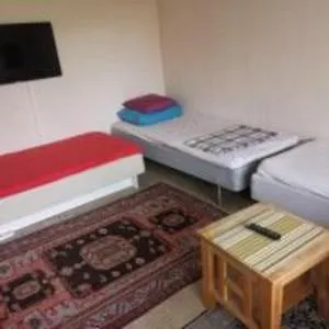 Guest house One Large With 3 Single Beds *
