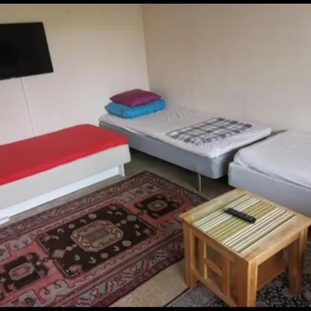 One Large With 3 Single Beds Konukevi *