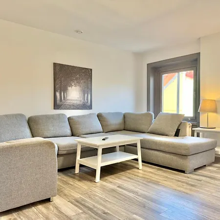Worker & Families Dream In The Heart Of Villa *