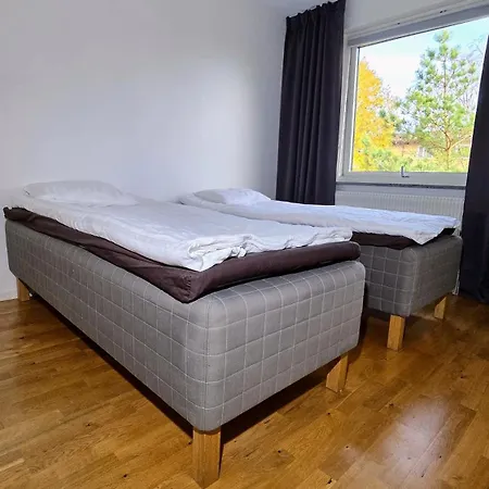 شقة Bright 3-bedroom With Balcony *