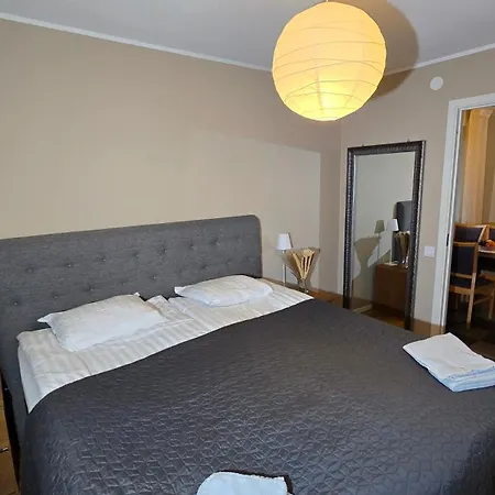 شقة Bright 3-bedroom With Balcony *