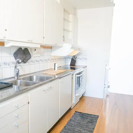 Chic 1br Center Sleeps 4 Braemaregarden Apartment *