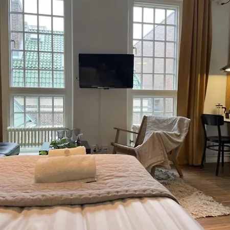 Forenom Geijersgatan - Center Apartment