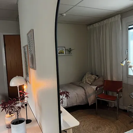 Ewa & Maude Отель 2*