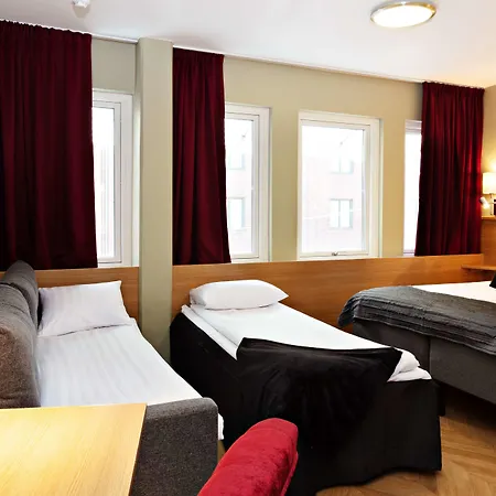 Sure By Western Arena Hotel