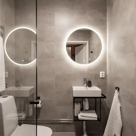 Live And Ekmanska Aparthotel *