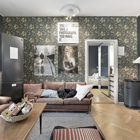 Ow, By A&j - Familj & Bilen & Hunden - Liseberg & Avenyn! Bed & Breakfast 4*