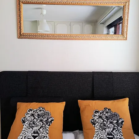 Tg Oasis Oergryte & * 예테보리