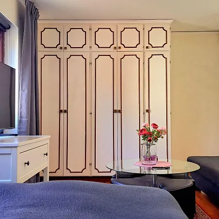 Tg Oasis Oergryte & *