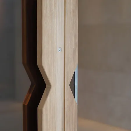 Отель Clarion Karlatornet