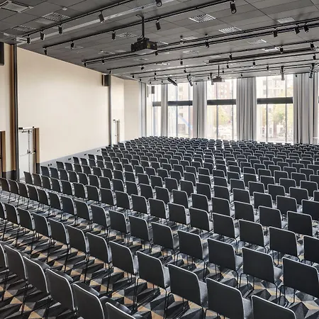 Clarion Karlatornet Отель