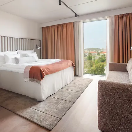 Clarion Karlatornet 4*