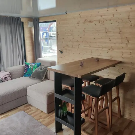 船屋 Floating Downtown 哥德堡