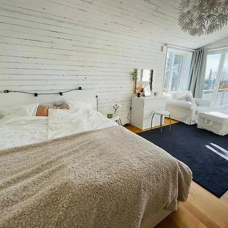 Seaside House In Sandvik With Pool *