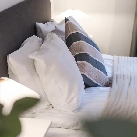 Warm Modern In The Heart Of Linne & Haga *