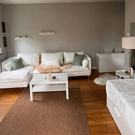 Cozy 3rd Floor In Quiet Area Appartement