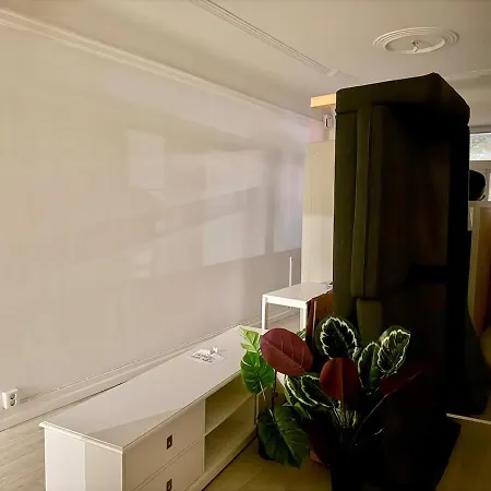 The Travelers Paradise Flat Apartman