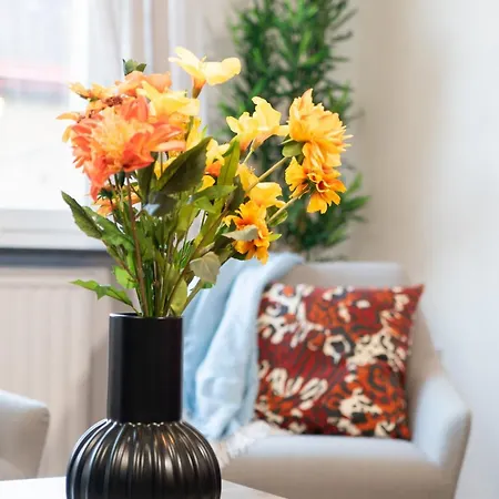 Daire Large 2br - Scandinavian Design - Balcony Göteborg