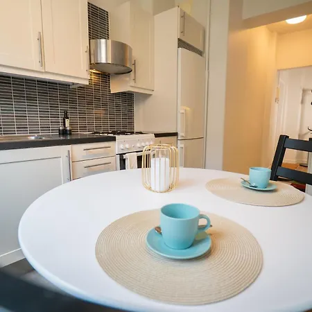 Large 2br - Scandinavian Design - Balcony Goteborg