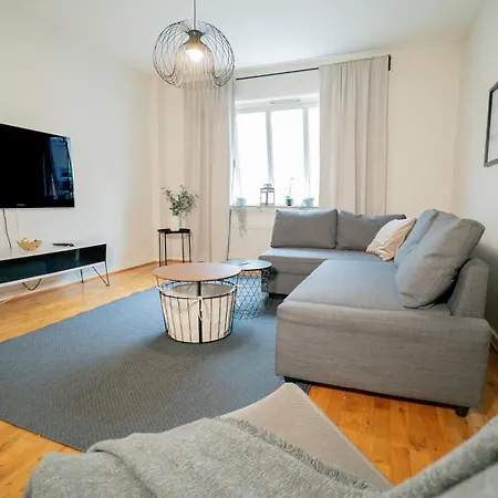 Apartment Large City-centre *