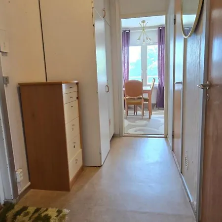 Apartmán Cozy 15 Min From Volvo Cars *